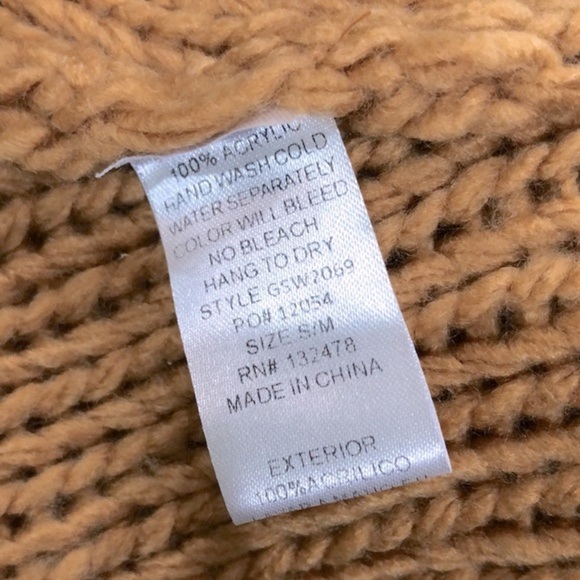 Glam mustard wheat color oversized knit turtleneck sweater size small/medium - Picture 6 of 8